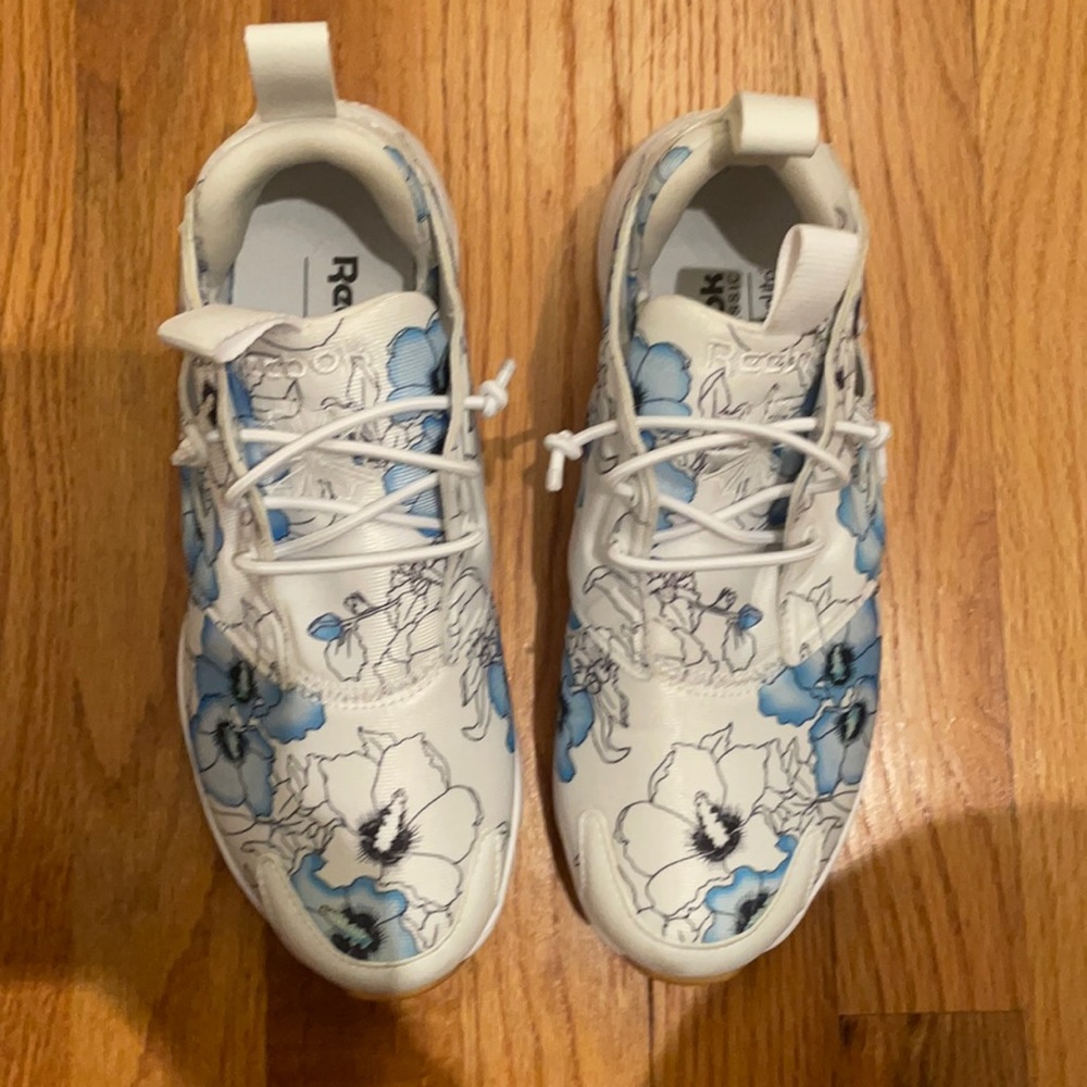 Reebook Flower pattern Sneakers
